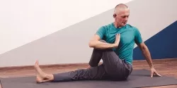 آیا یوگا باعث لاغری میشود؟